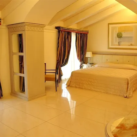 Palace Hotel