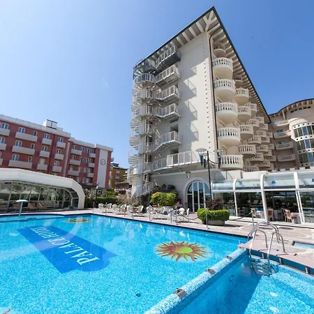 Palace Hotel 5*
