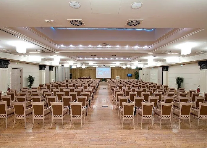 Palace Szálloda 5*