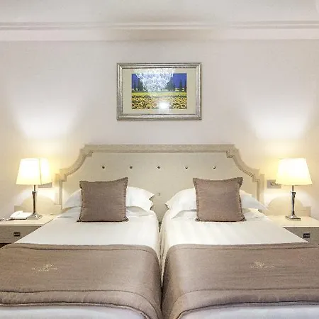 Palace Hotel 5*